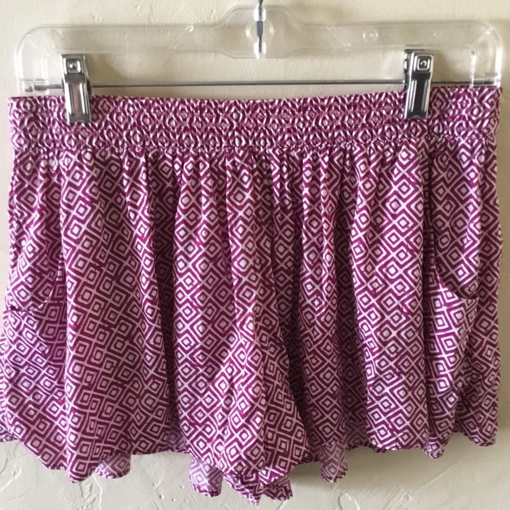 Womens Old Navy Flowy Shorts with Pockets